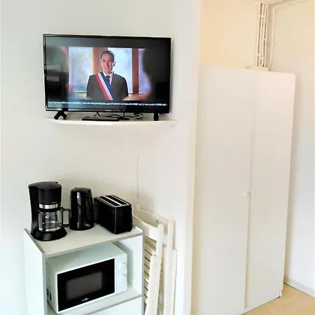 Le Petit Aurouze Apartment